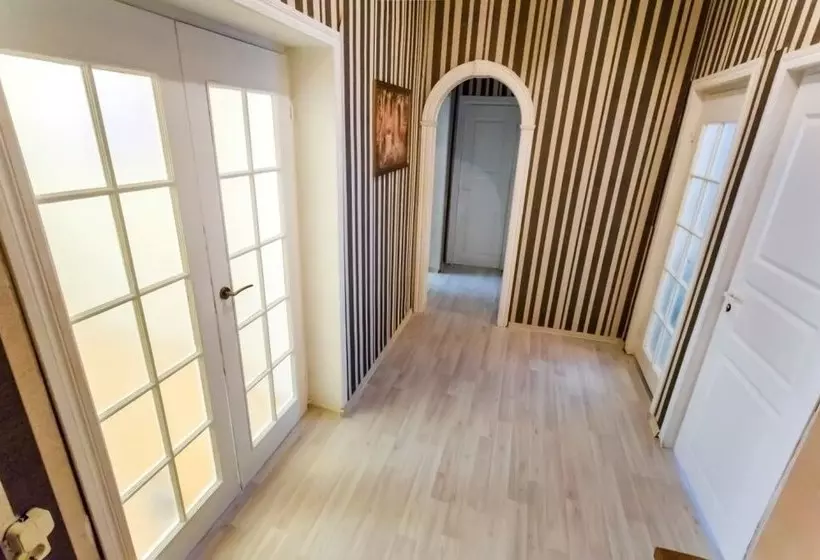 Apartment On Smolenskiy Bulevard 3