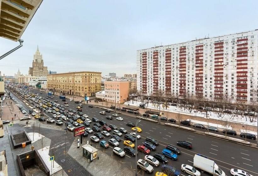 Apartment On Smolenskiy Bulevard 3