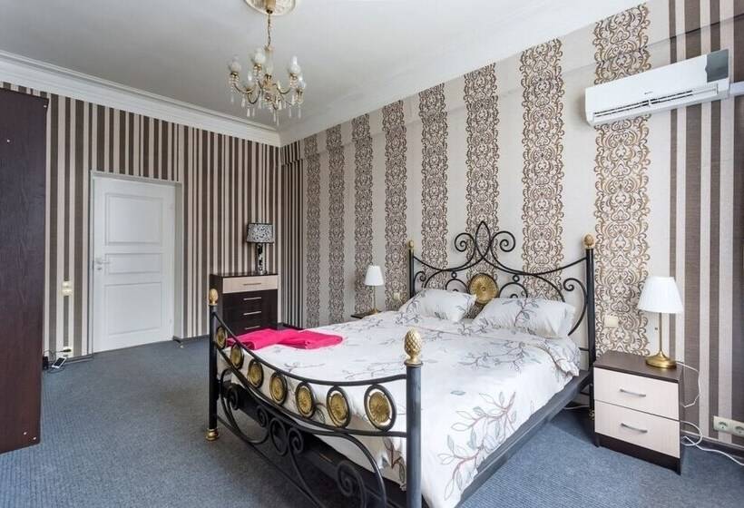 Apartment On Smolenskiy Bulevard 3