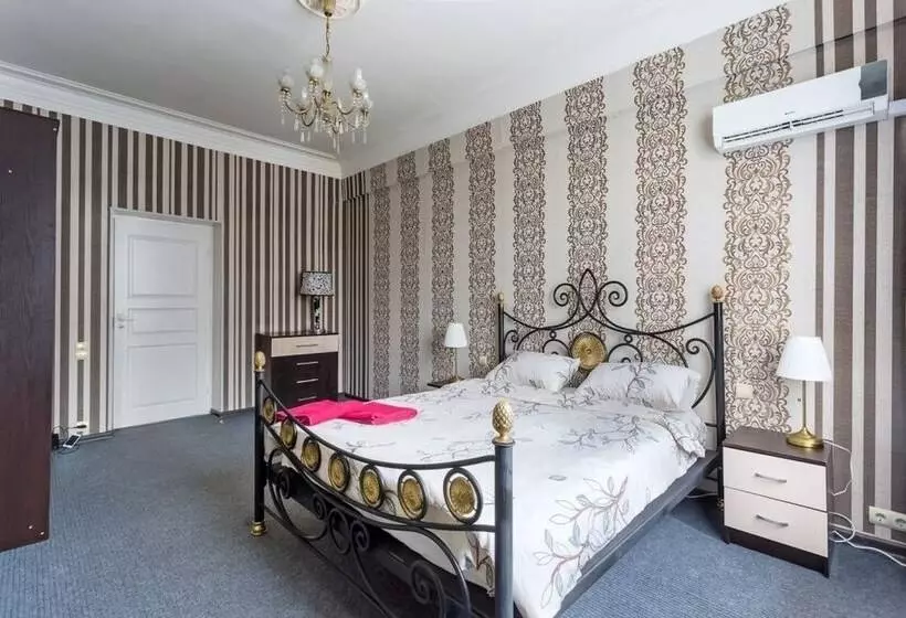 Apartment On Smolenskiy Bulevard 3