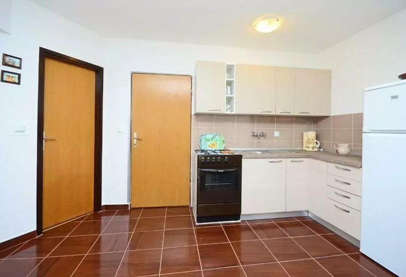 Apartments Hazim