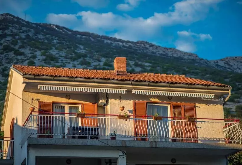 Apartments Ivona