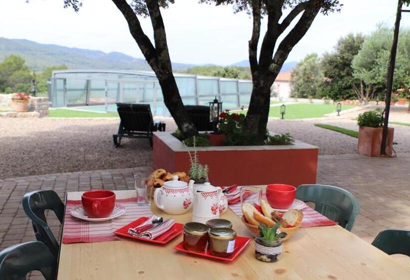 مبيت وإفطار La Bastide De Nini