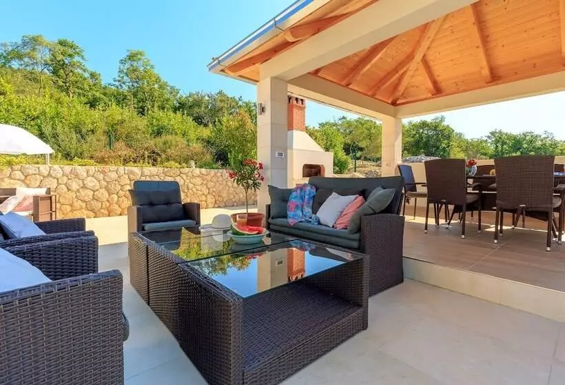 Hedera Estate, Villa Hedera Vii