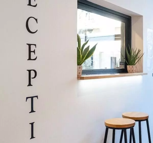 Hotelli Sette Suites & Rooms   Adults Only