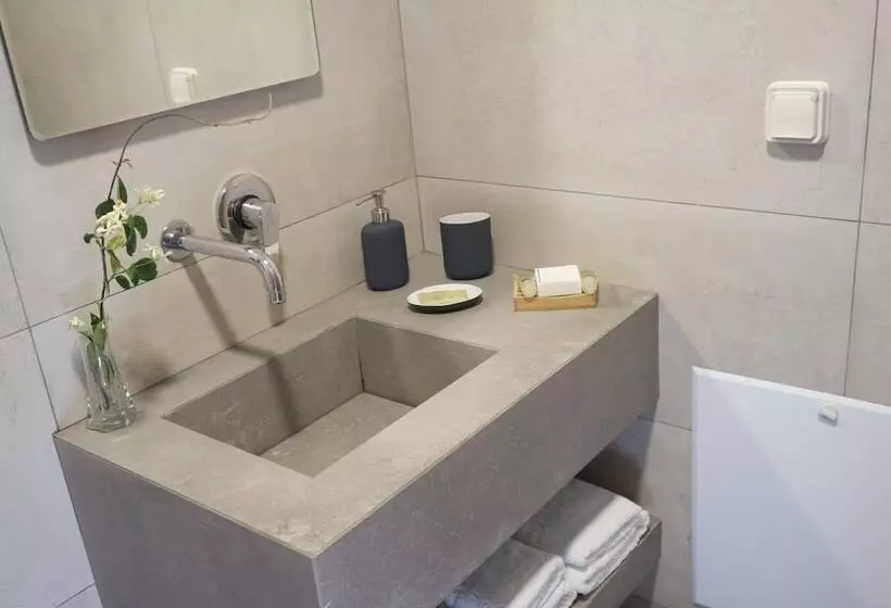 Hotelli Sette Suites & Rooms   Adults Only