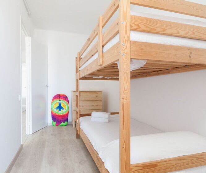 Oasis Be My Guest Castelldefels