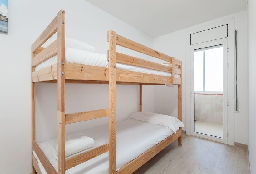 Oasis Be My Guest Castelldefels