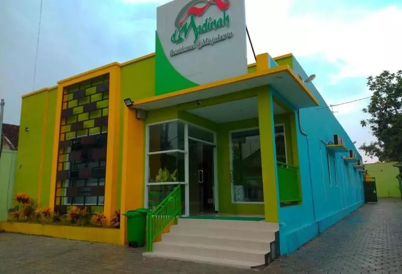 Majatalo Dmadinah Residence Mojokerto Syariah