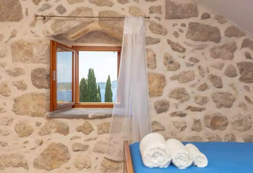 Summer Cottage