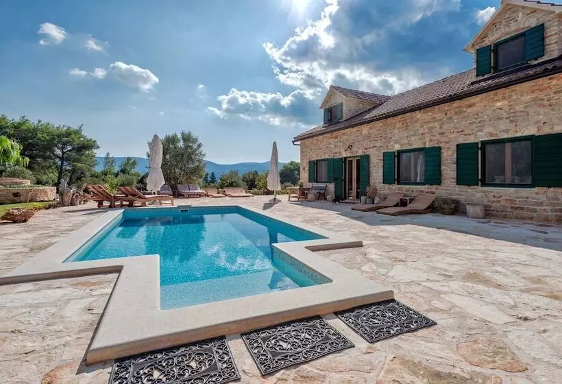 Villa Miranda Hvar