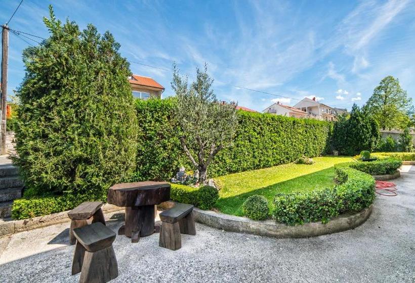 Apartment Lidija 4202