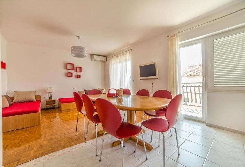 Apartment Lidija 4202