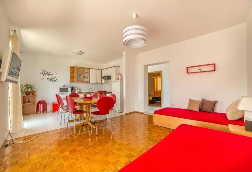 Apartment Lidija 4202