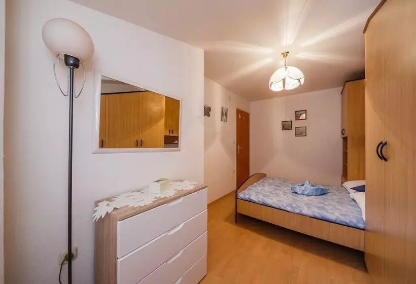 Apartment Skalinada