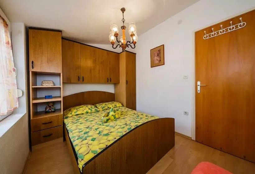 Apartment Skalinada
