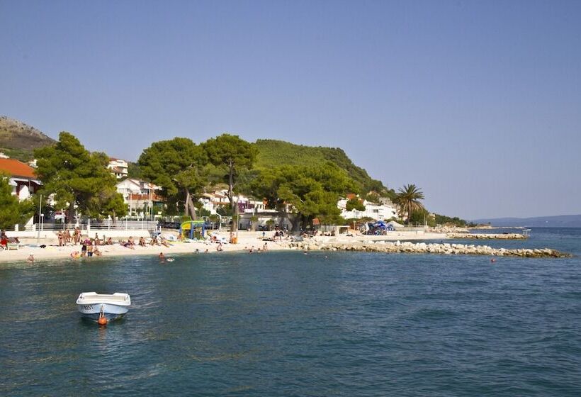 Apartment Topic Near The Beach