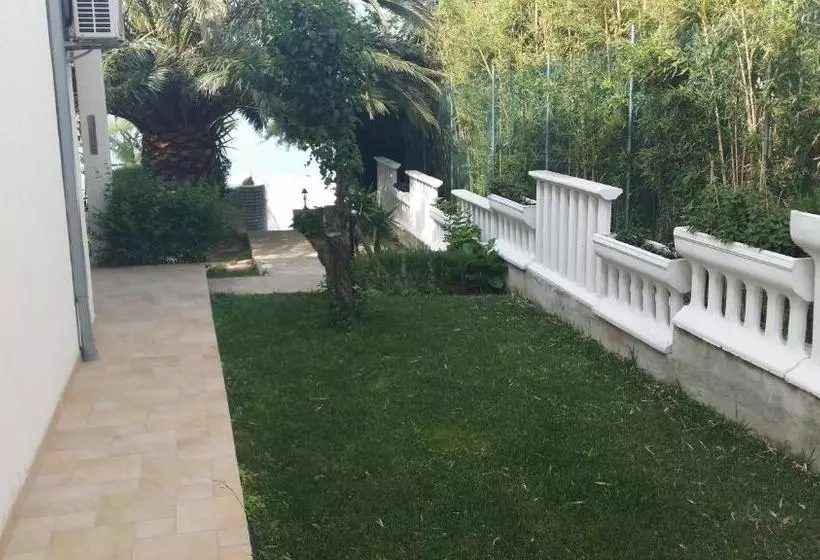 Apartments Antonia Podstrana