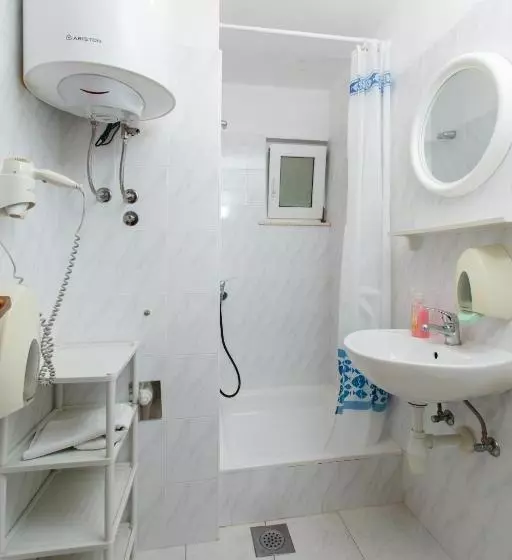 Apartments Antonia Podstrana