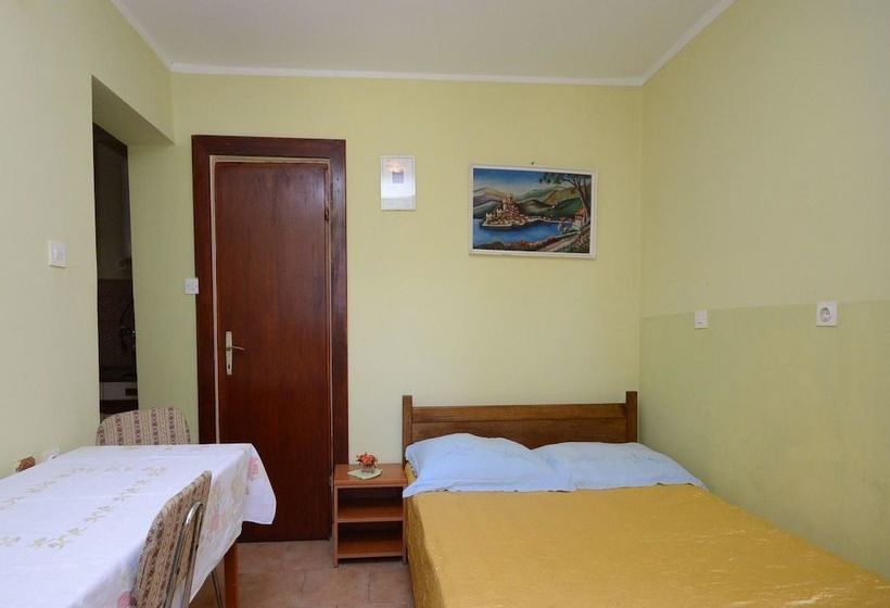 Apartments Mira Bibinje