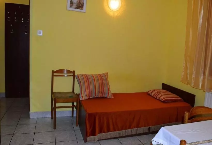 Apartments Mira Bibinje