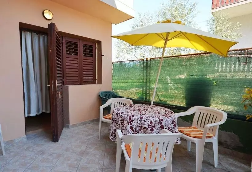 Apartments Mira Bibinje