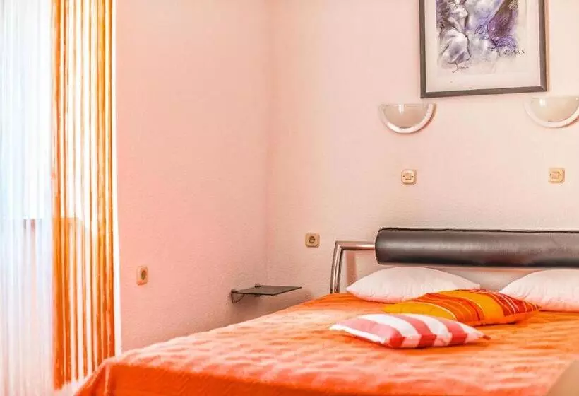 Apartments Salčinović