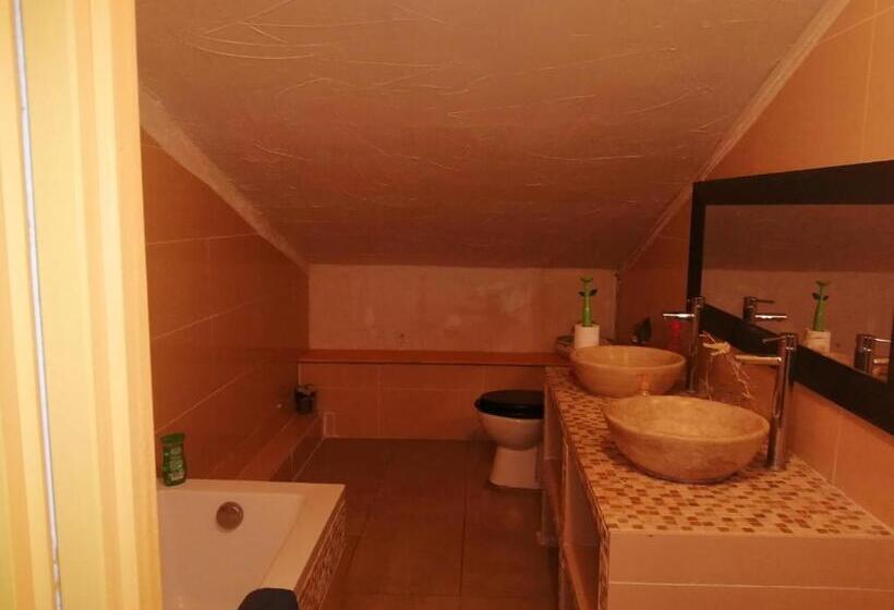 مبيت وإفطار Berbi Rosse