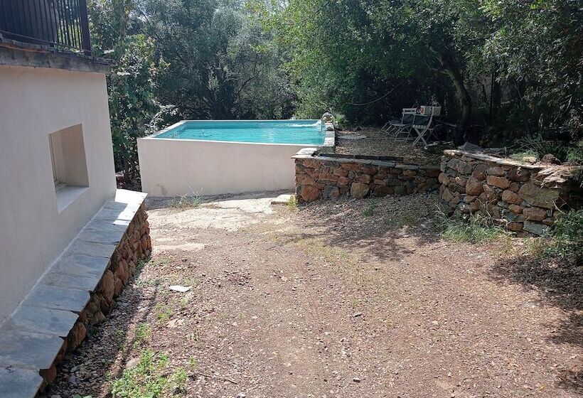 مبيت وإفطار Berbi Rosse