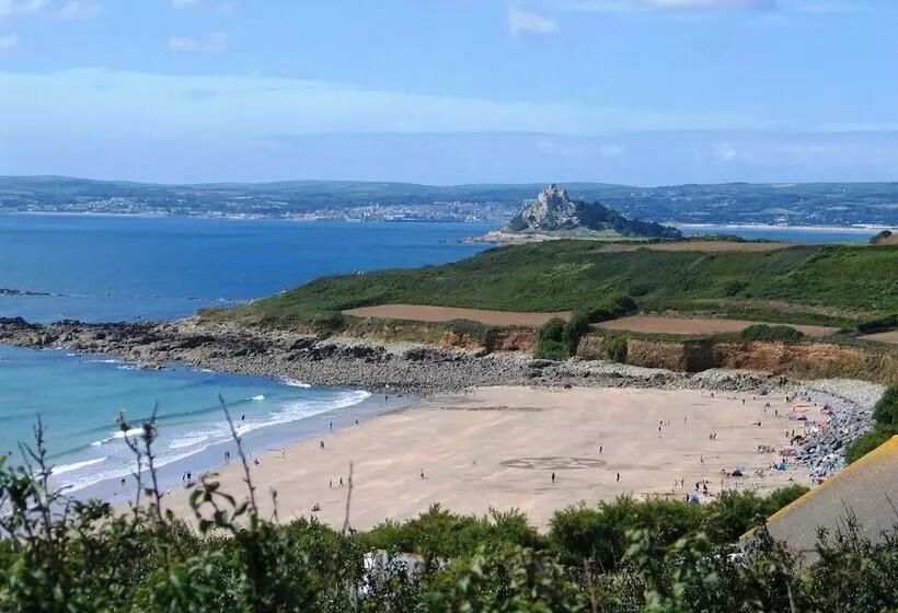 Aamiaismajoitus (B&B) Victoria Inn