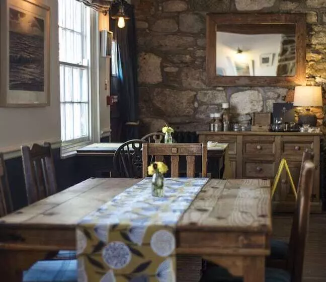 Aamiaismajoitus (B&B) Victoria Inn