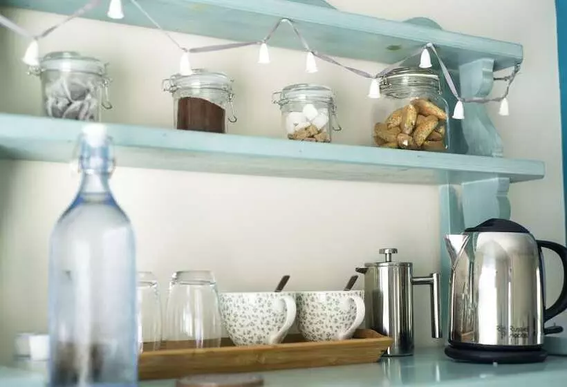 Aamiaismajoitus (B&B) Victoria Inn