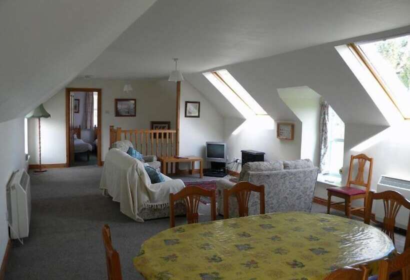 Kirkwood Holiday Cottages