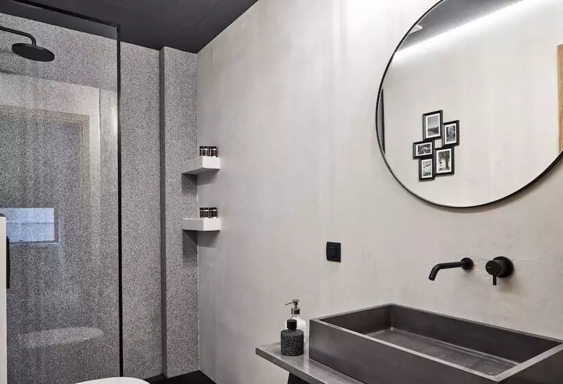 Kolonaki 8 Design Suites & Lofts