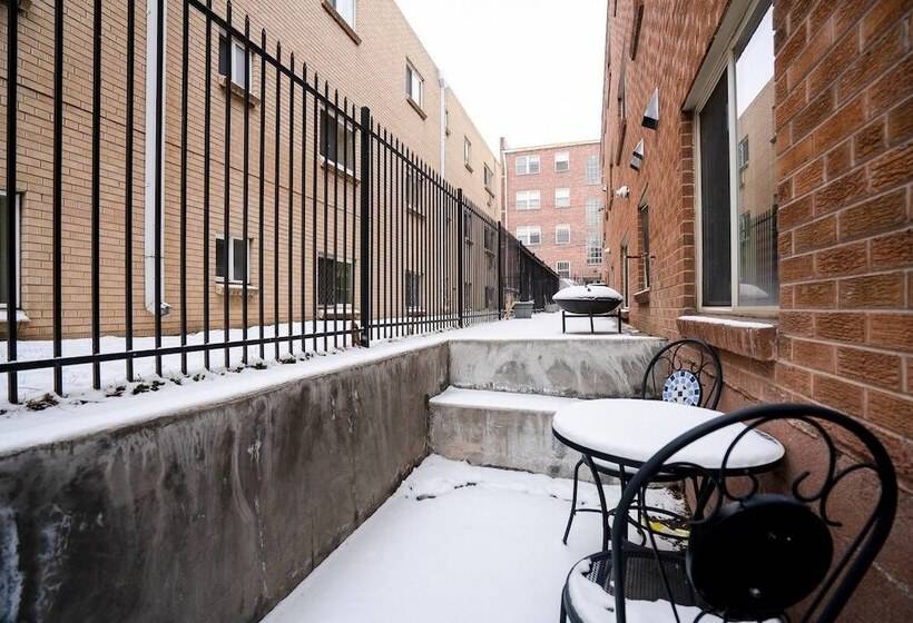 The Cozy Corner A Capitol Hill Escape