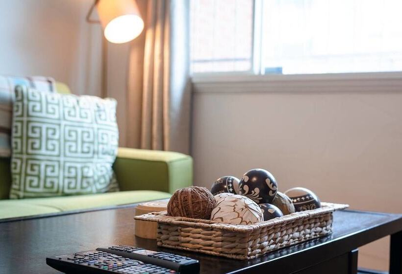 The Cozy Corner A Capitol Hill Escape