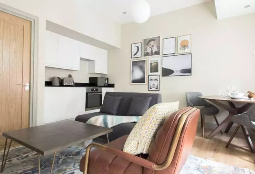 The Soho Loft   Elegant & Modern 1bdr In Soho