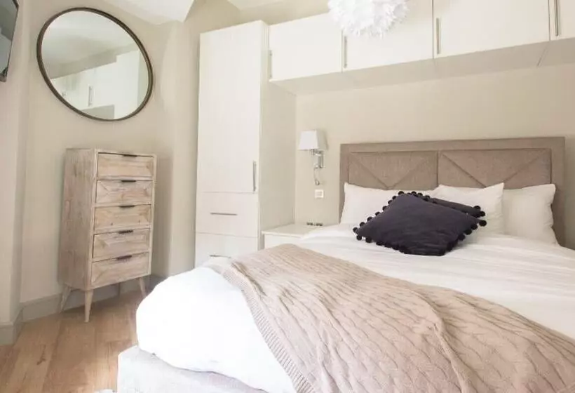 The Soho Loft   Elegant & Modern 1bdr In Soho