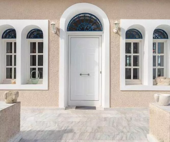 Villa Artemis Near Athens Airport
