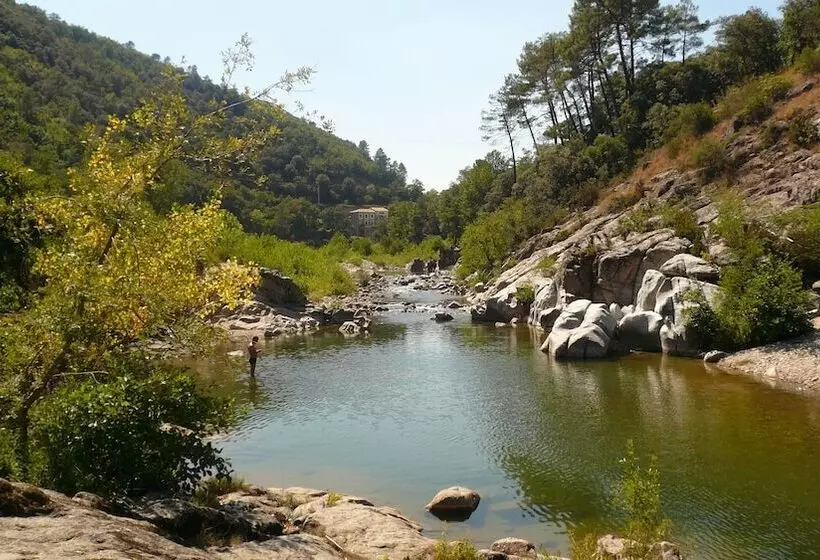 Apart Hotel Les 4 Sources