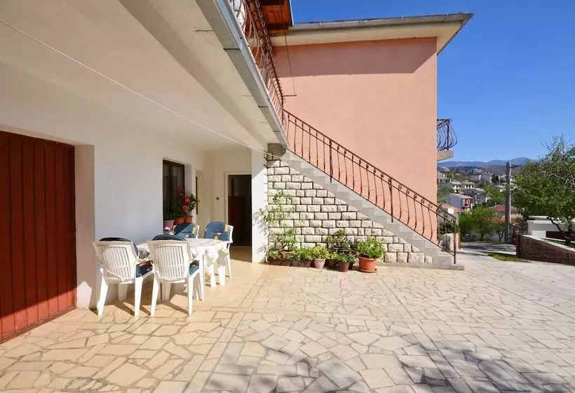 Mileni Apartment