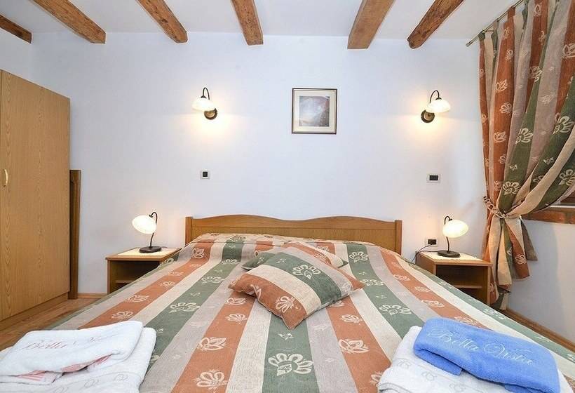 Bella Vista Apartments