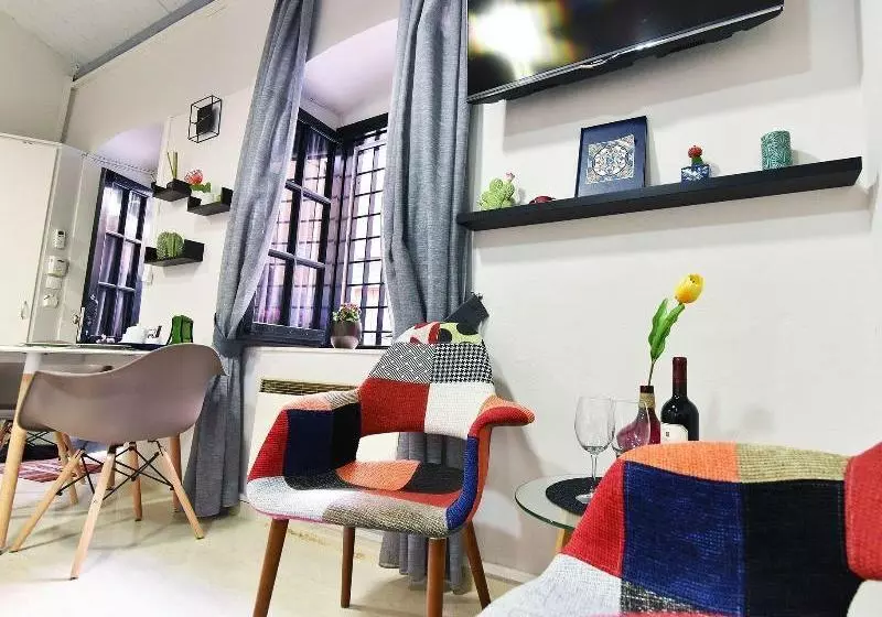 Charming Venetian Town House In The Old Town Of Corfu