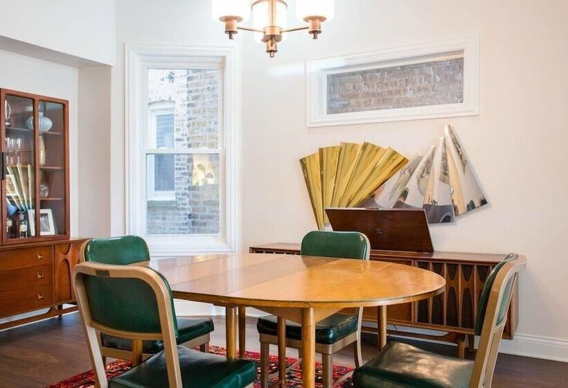 Chic Logan Pad   Modern Meets Retro