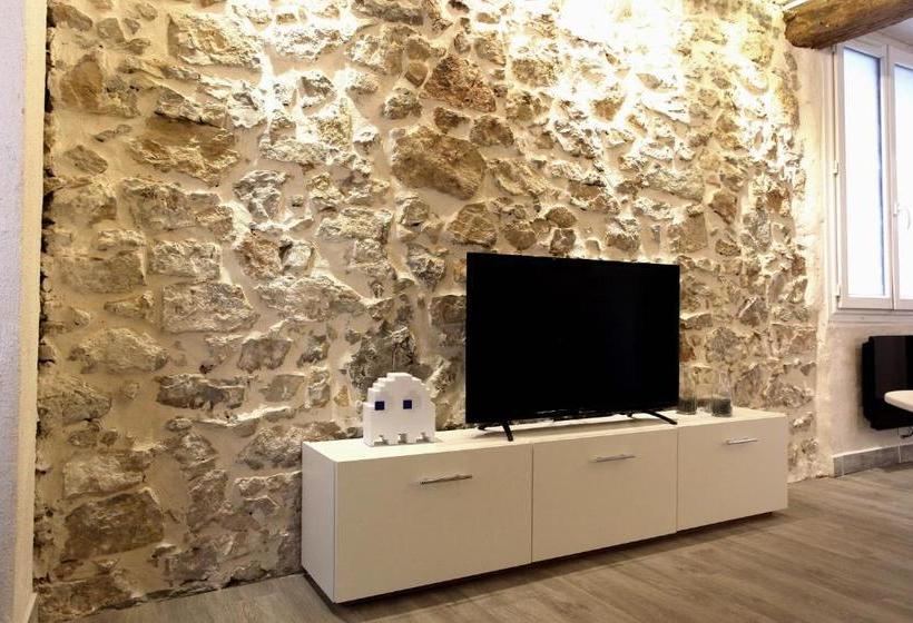 Gregbnb   T2 Ancien Et Moderne   Parking Inclus   15min Gare