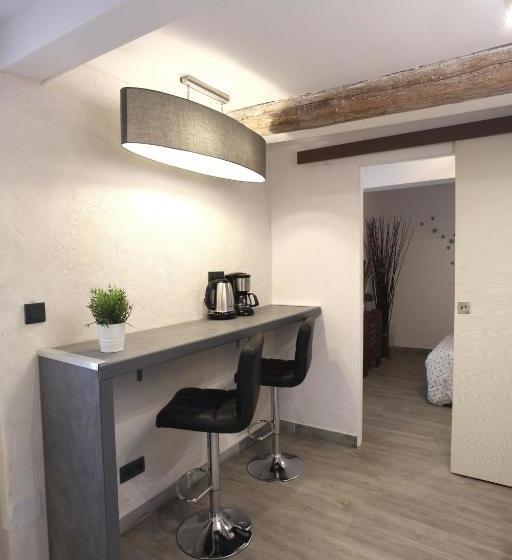 Gregbnb   T2 Ancien Et Moderne   Parking Inclus   15min Gare