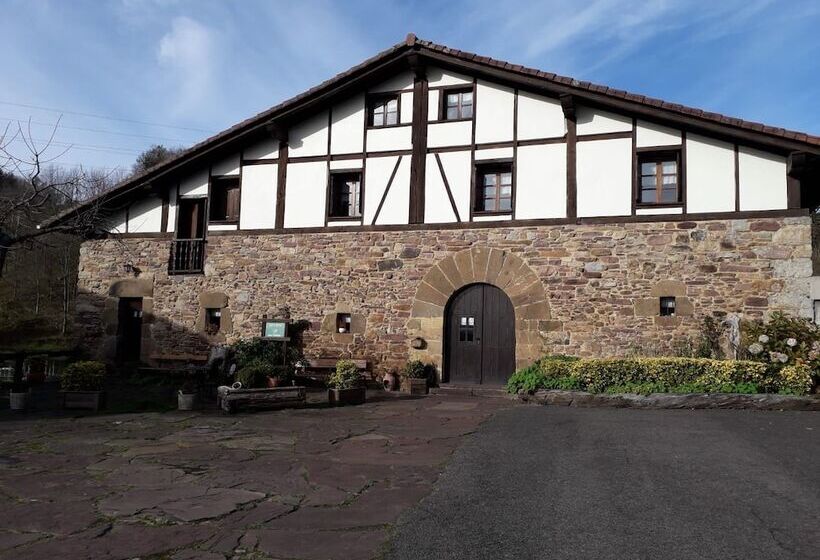 田舎風ホテル Casa Baztarretxe