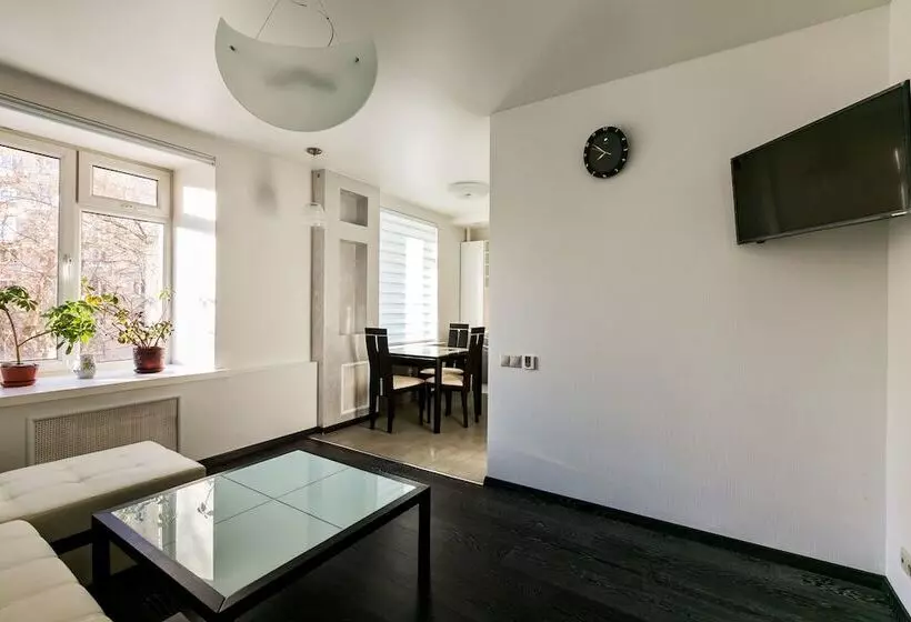 Maxrealty24 Ukrainskiy Bulvar