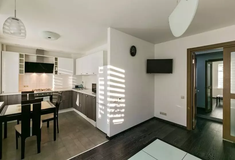 Maxrealty24 Ukrainskiy Bulvar