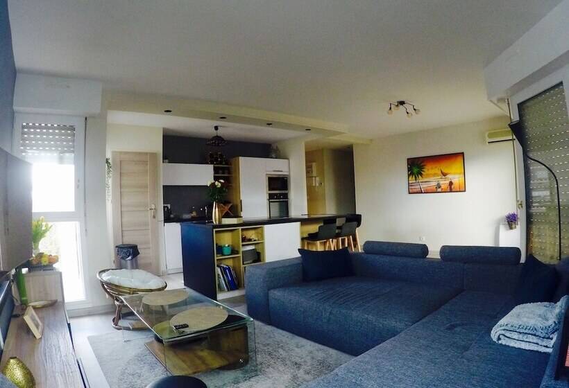 ペンション Charming & Cosy Rooms